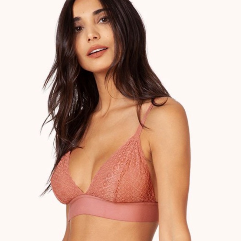 LIVELY The Long-Lined Lace Bralette